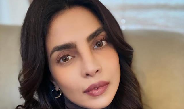 Bajirao mastani: मधु चोपड़ा ने बाजीराव मस्तानी के सेट पर प्रियंका के समर्पण और संजय लीला भंसाली के साथ काम करने की चुनौतियों को साझा किया"
