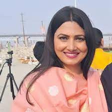 Chitra tripathi divorce : चित्रा त्रिपाठी और अतुल अग्रवाल ने 16 साल बाद अलग होने की घोषणा की