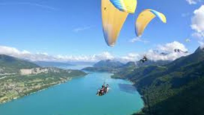 "Bir Billing Paragliding Accident: खतरा या लापरवाही?"